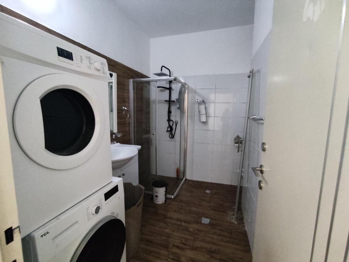 Family Master Apartment Nahariya Exterior photo